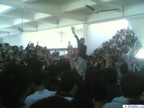 1_20090130120115_mju