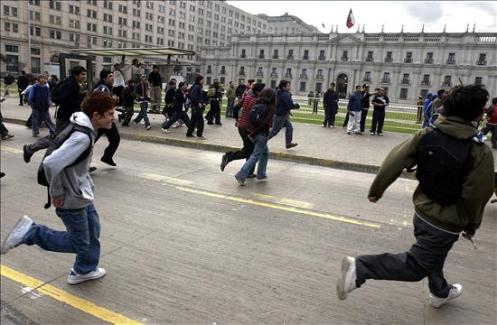 c_4_maincontent_2057853_largeimage