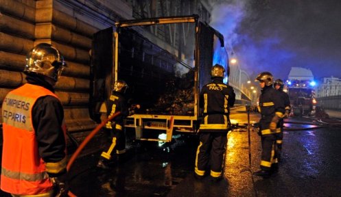 actu-monde-manifestations-tamouls-a-paris_articlephoto