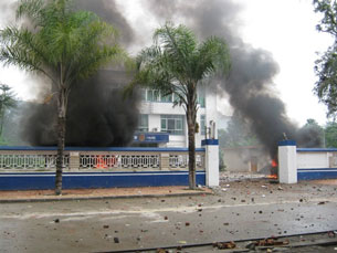 Burning-Police-Station-305 Burning-Police-Station-305