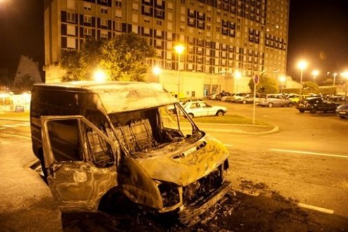 ALeqM5hUi58-0pN824GaYMxHPNSOA0w1eg