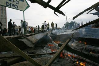 Cote-Ivoire-Divo-Emeutes-23juillet2006-1