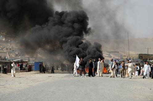 Afghans-riot-in-Kabul-over-US-pastors-former-plan-to-burn-Korans_10