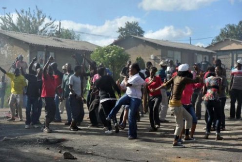 ALeqM5g0hgboxjskUTYGFM7dBxKzKsKSmw