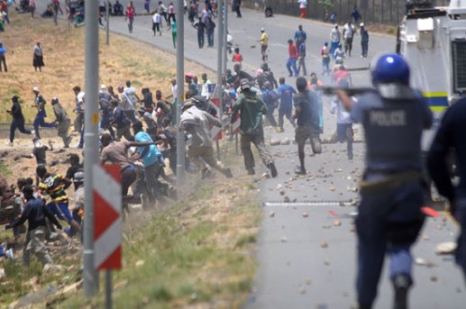 TOPSHOTS-SAFRICA-FARM-UNREST