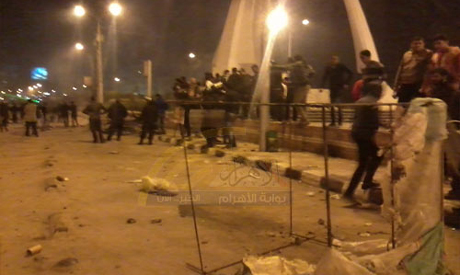 2013-634975708821931238-193