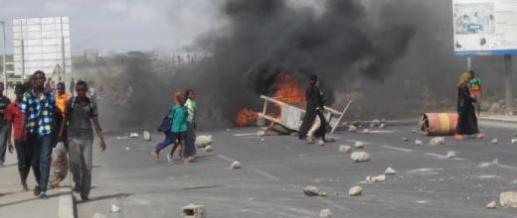 64819_165609290257274_2093885875_n