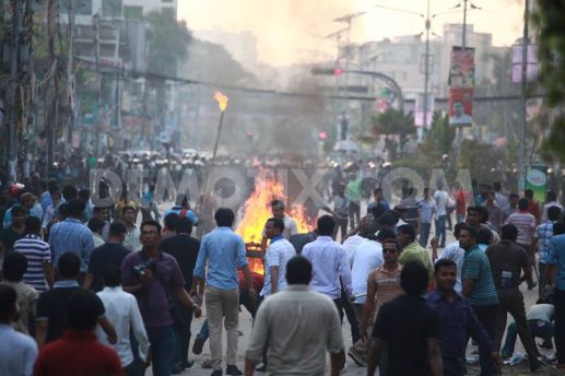 1363016867-clash-in-dhaka-top-bnp-leaders-detained-with-many-others_1863517