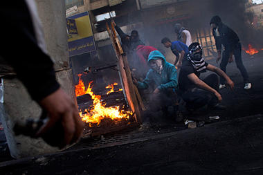 0404-Palestinian-prisoner-deaths-cause-spark_full_380