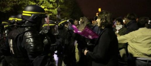 2740645_000-par7535137_640x280