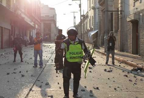 Disturbios-zona_PREIMA20130403_0479_40