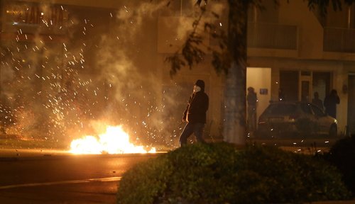LA MANIFESTATION DES JEUNES NATIONALISTES DEGENERE AU COMMISSARIAT&nbsp;DE