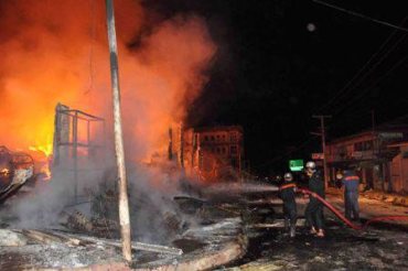 370x246xviolence-in-Lashio.jpg.pagespeed.ic.Iaki3n97bg