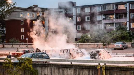 HUSBY_bilar_efterslack