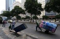 51c4d0fb5e5a8_200x133