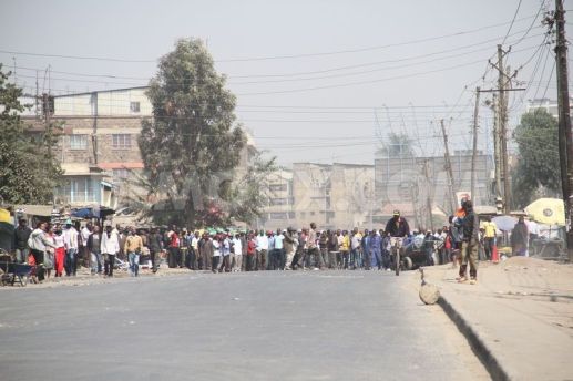 1373895717-kenya-woman-shot-dead-by-stray-bullet-during-drug-sweep_2258451