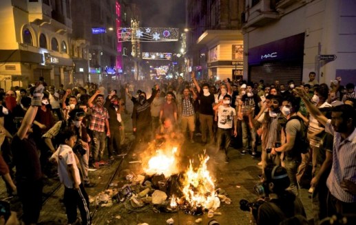 Protesters shout slogans as they block the main Istiklal street in central&nbsp;Istanbul