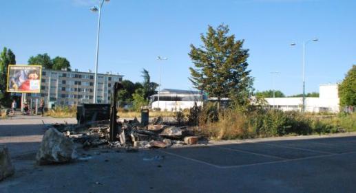 1855953054_B97884204Z.1_20130814225933_000_GIQ14GPPQ.3-0