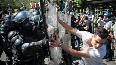 dc5b8f2bb6e449dfd1c9715981571ba4_verybig