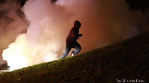 1013bellingham_riot1