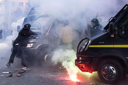 Corteo dei movimenti No Tav, Lotta per la casa, centri sociali a&nbsp;Roma