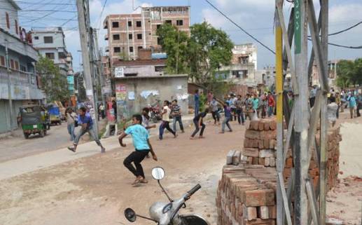 Rajshahi-Clash-Photo-10-Oct