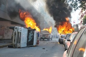 12-Feb-2014-Anti-government-Riot-in-Caracas-Venezuela