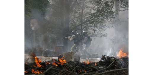 7248979-jusqu-a-cinq-separatistes-tues-a-slaviansk-selon-kiev