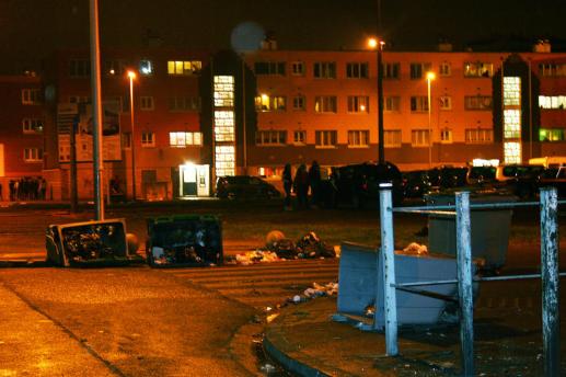 926313860_B972538524Z.1_20140422114710_000_GD72ARFH1.1-0