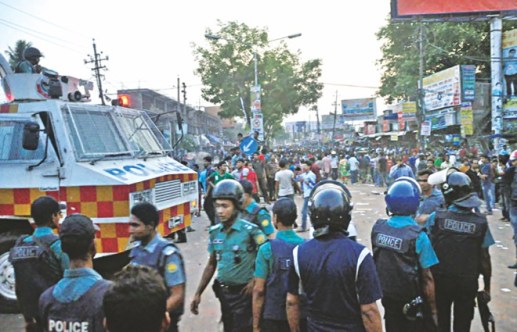 shopkeepers-students-clash-1