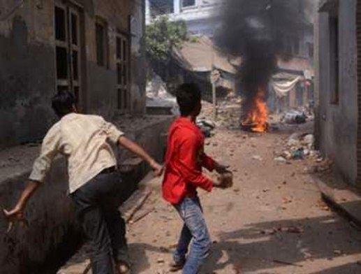 2014_5image_08_41_293204000meerut-ll