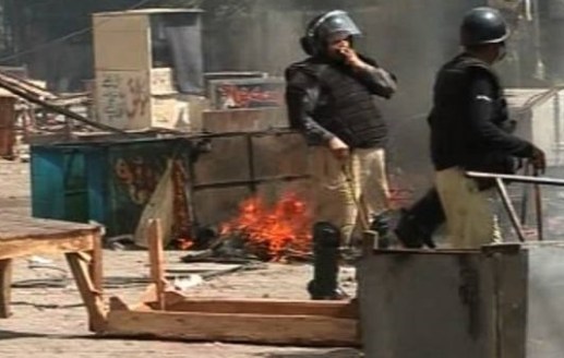 Seven-PAT-workers-injured-in-clash-with-police-in-Lahore