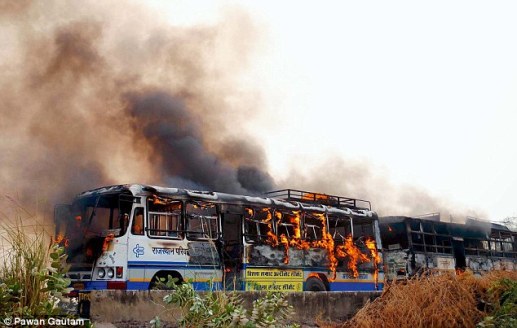 1414880286446_wps_18_MATHURA_2_jpg