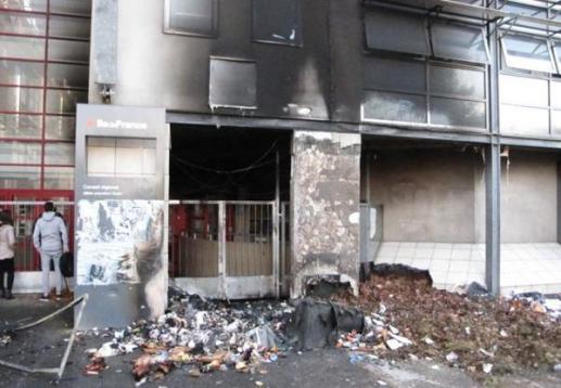 saint-denis-incendie-poubelle-mort-fraisse-francesoir_2