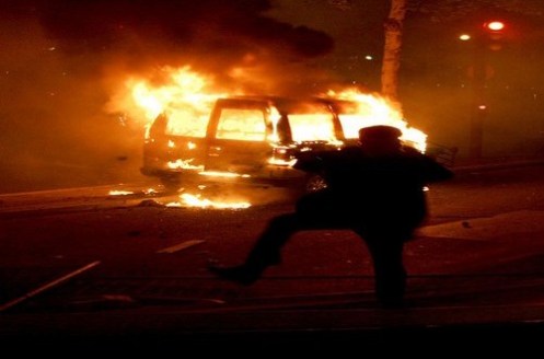 Vannes_Trois_nuits_démeute-500x330