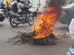 azannai-04-0-300×225