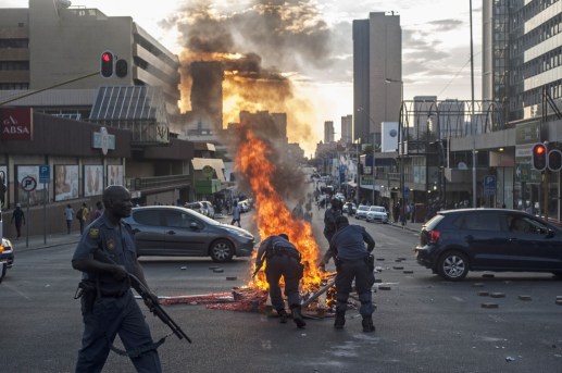 18f8ef369b8c72ddc10aab3ded583e23