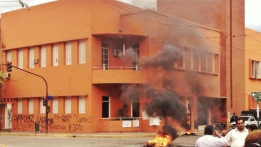 tucuman_intendencia_incendio.jpg_1328648940