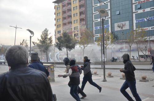 Curfews protested, clashes break out in Turkey&rsquo;s Batman: 7&nbsp;arrested