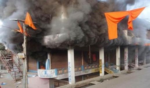 Manawar-In-violence-vehicles-and-shops-were-set-on-fire-apply-Section-144