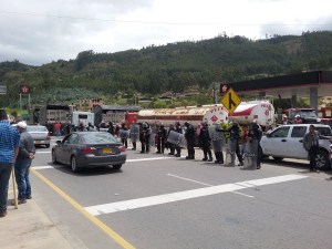 cmn2tzrweaaa2if_1467328926