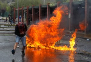 a_uno_706898_4f644-574x396