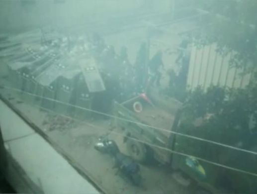 p7676717a271184164-ss