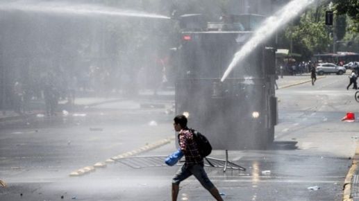 _92279697_458fe5cf-6a5f-43ee-912d-8a409f380f45